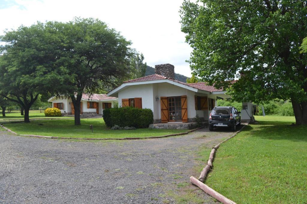 Cabanas Los Algarrobos Villa General Belgrano Phòng bức ảnh