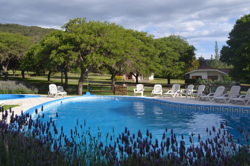 Cabanas Los Algarrobos Villa General Belgrano Ngoại thất bức ảnh